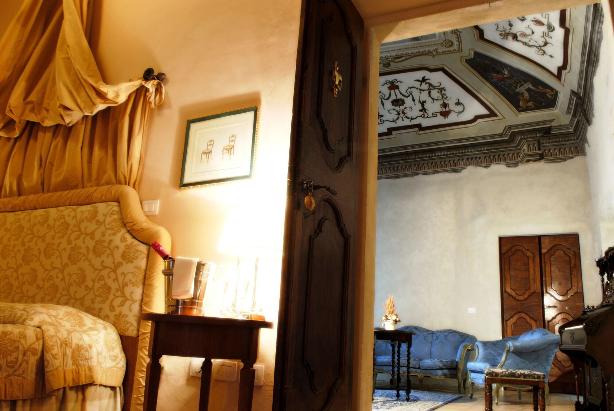 Palazzo Guiderocchi Hotel Ascoli Piceno Bagian luar foto