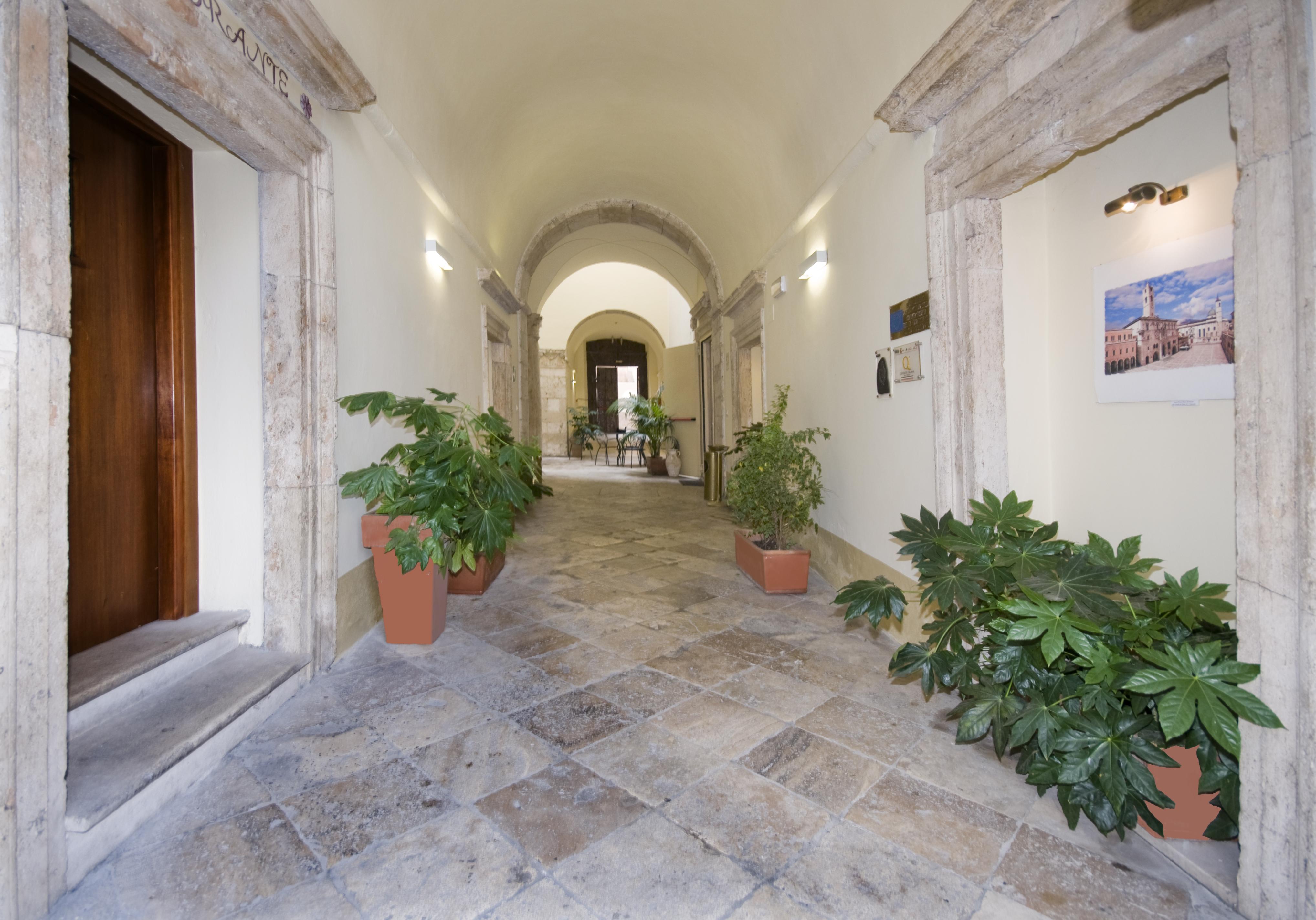 Palazzo Guiderocchi Hotel Ascoli Piceno Bagian luar foto