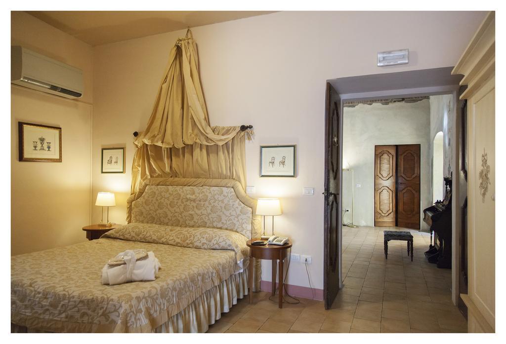 Palazzo Guiderocchi Hotel Ascoli Piceno Bagian luar foto