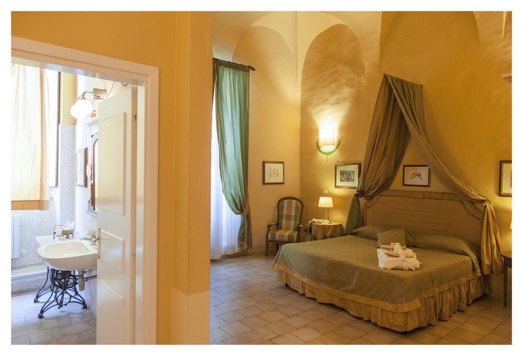 Palazzo Guiderocchi Hotel Ascoli Piceno Bagian luar foto